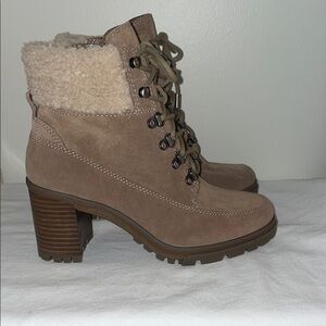 Vince Camuto Brown Lace-Up Boots. Never worn!!